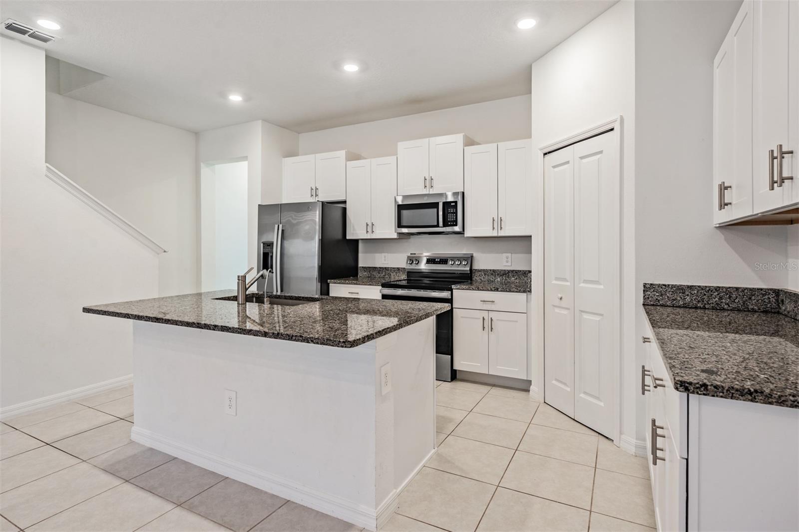 4607 TUSCAN LOON DR — photo 7