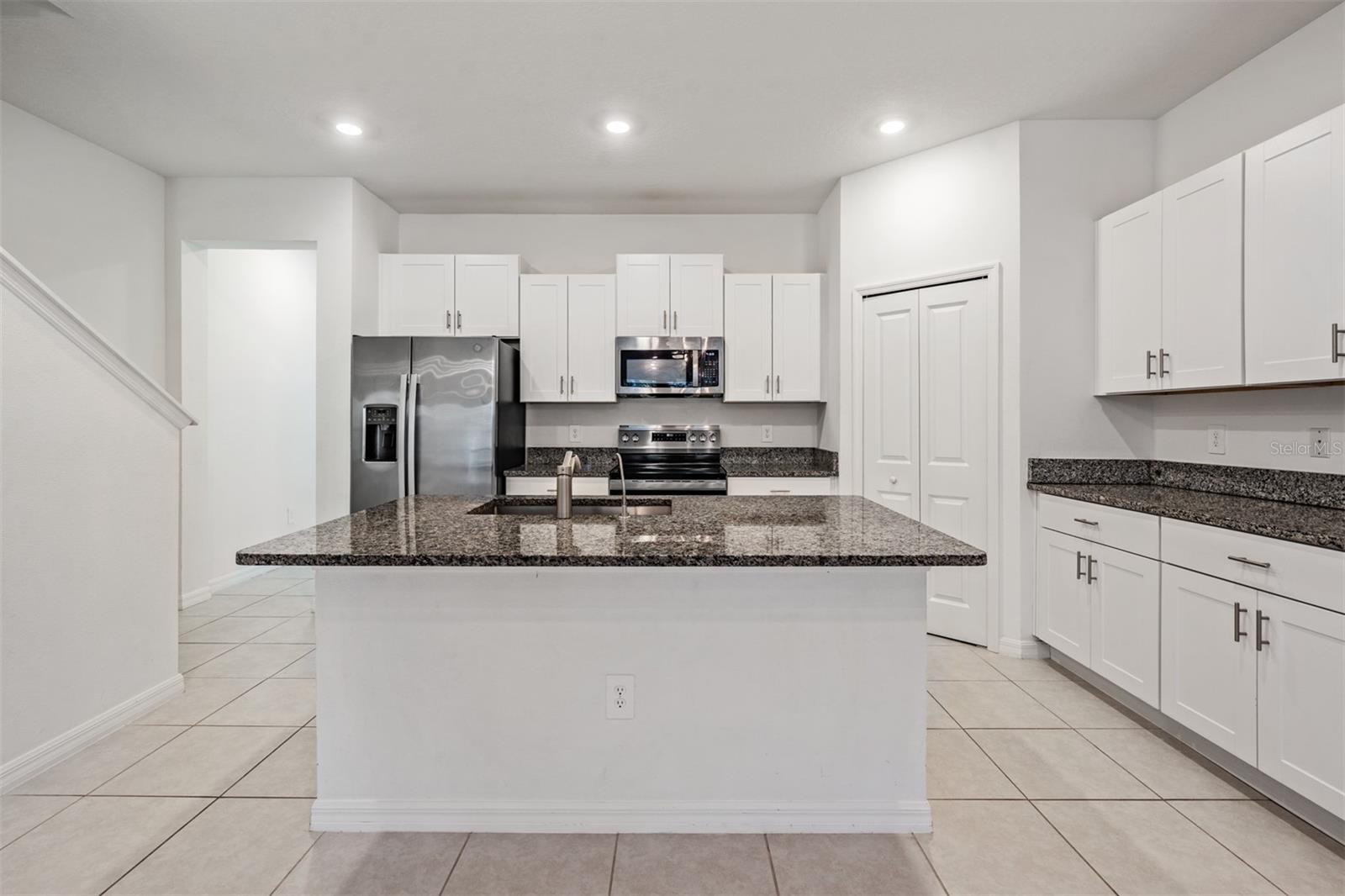 4607 TUSCAN LOON DR — photo 8