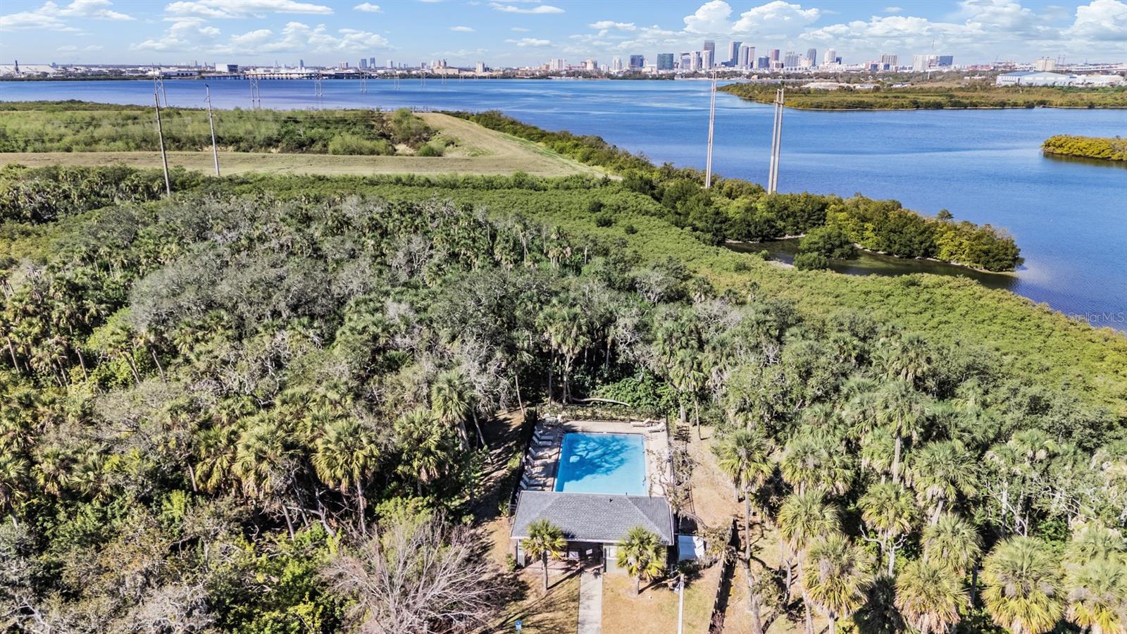 4607 TUSCAN LOON DR — photo 41