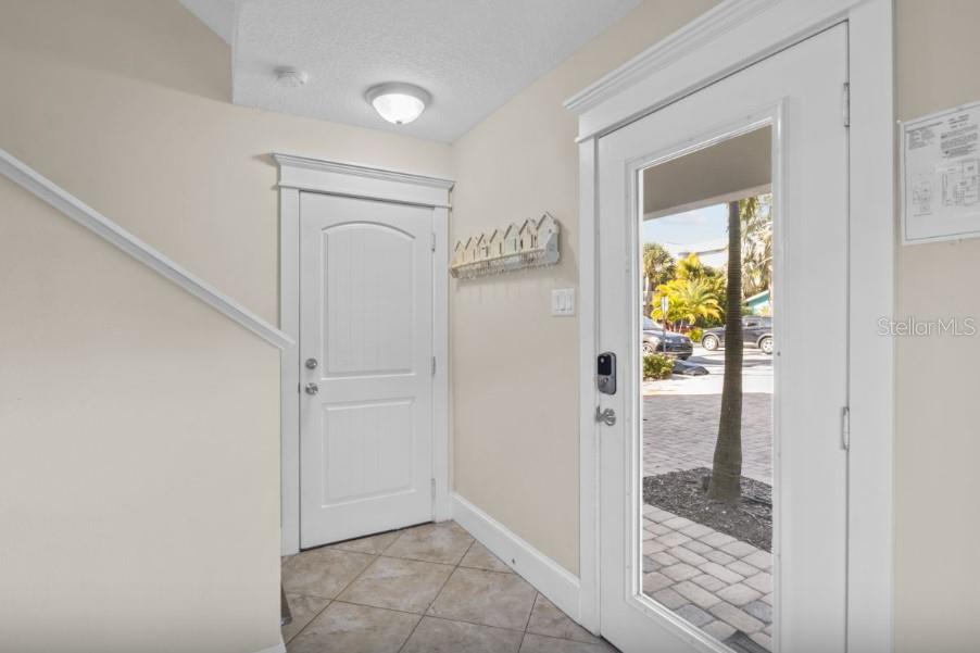117 WILLOW AVE — photo 38