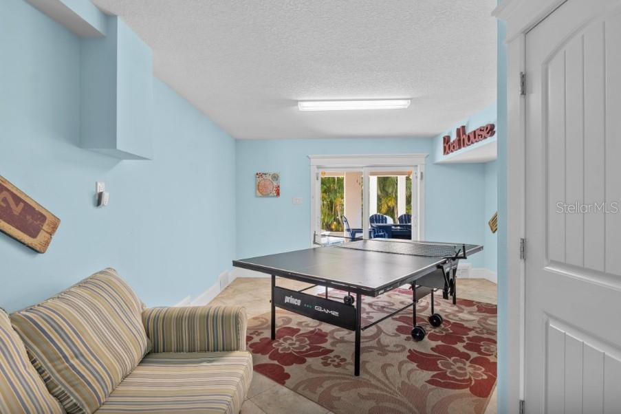 117 WILLOW AVE — photo 40