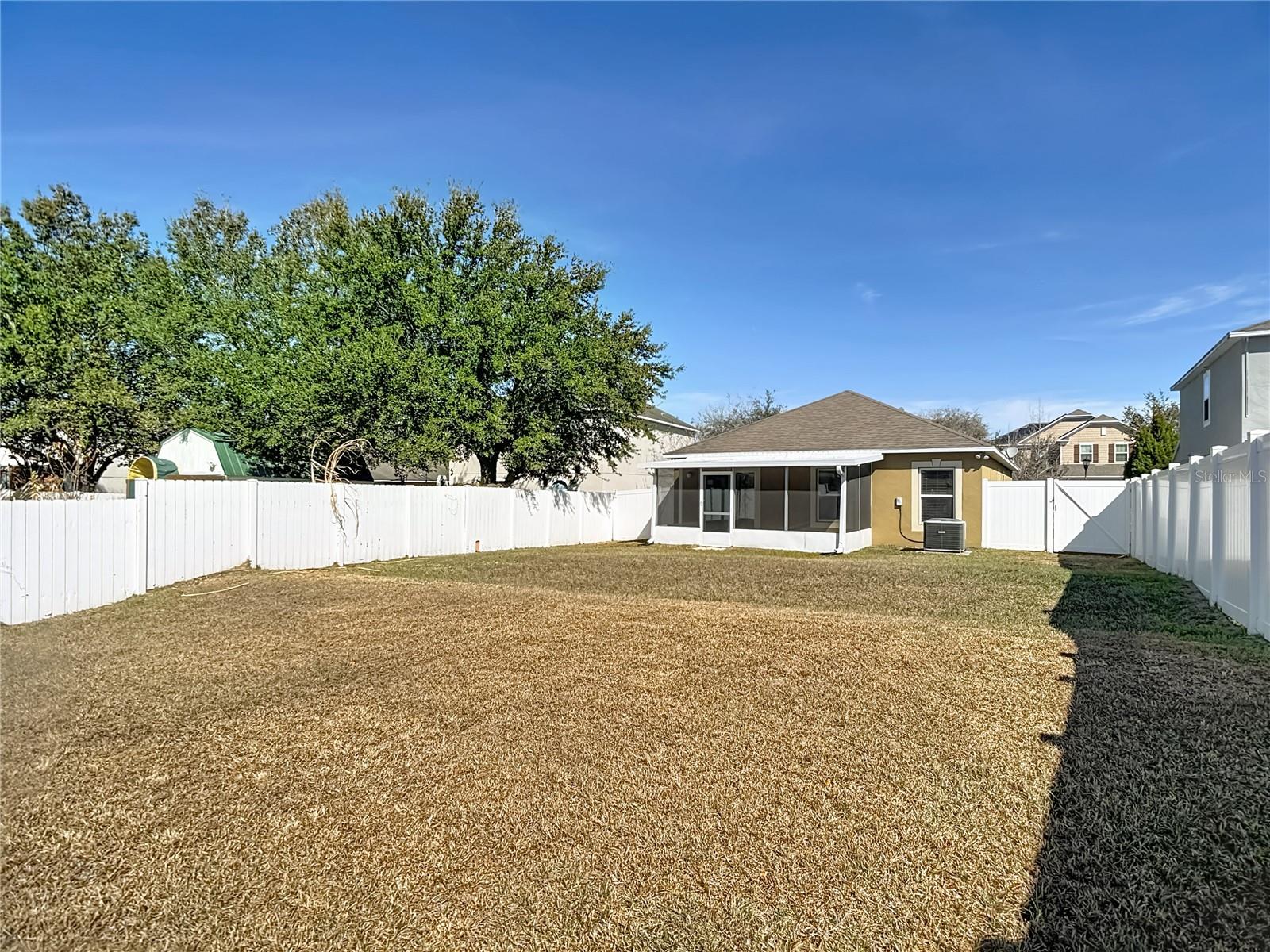 13221 WATERFORD CASTLE DR — photo 55