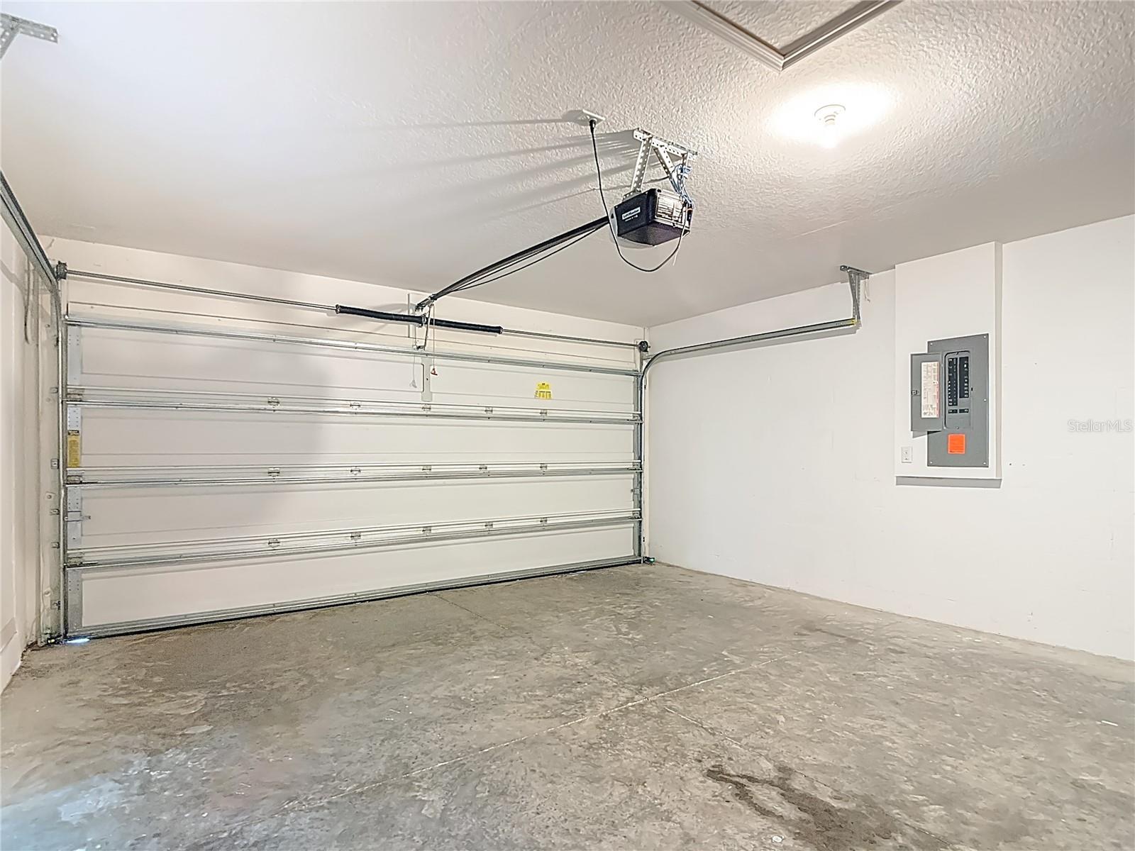13221 WATERFORD CASTLE DR — photo 48