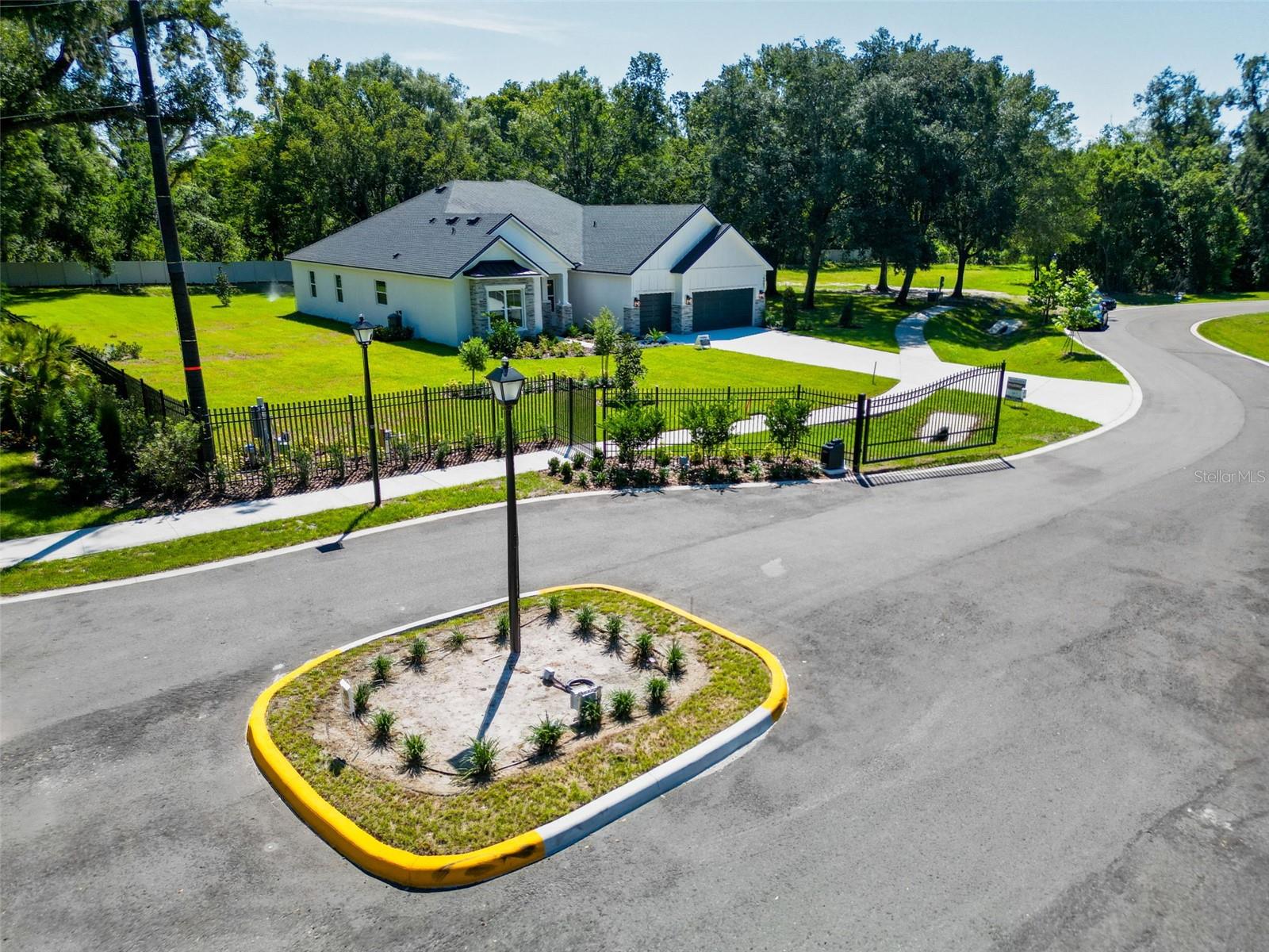 18469 PURPLE CREEK LN — photo 29