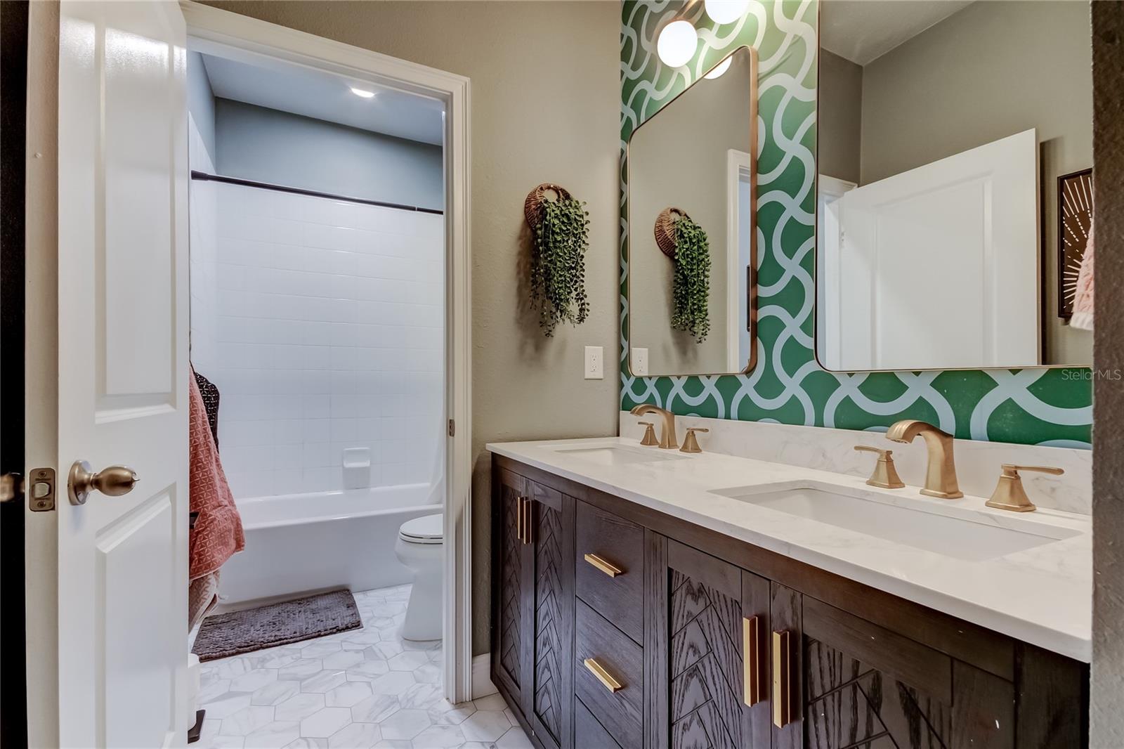 11403 QUIET FOREST DR — photo 42
