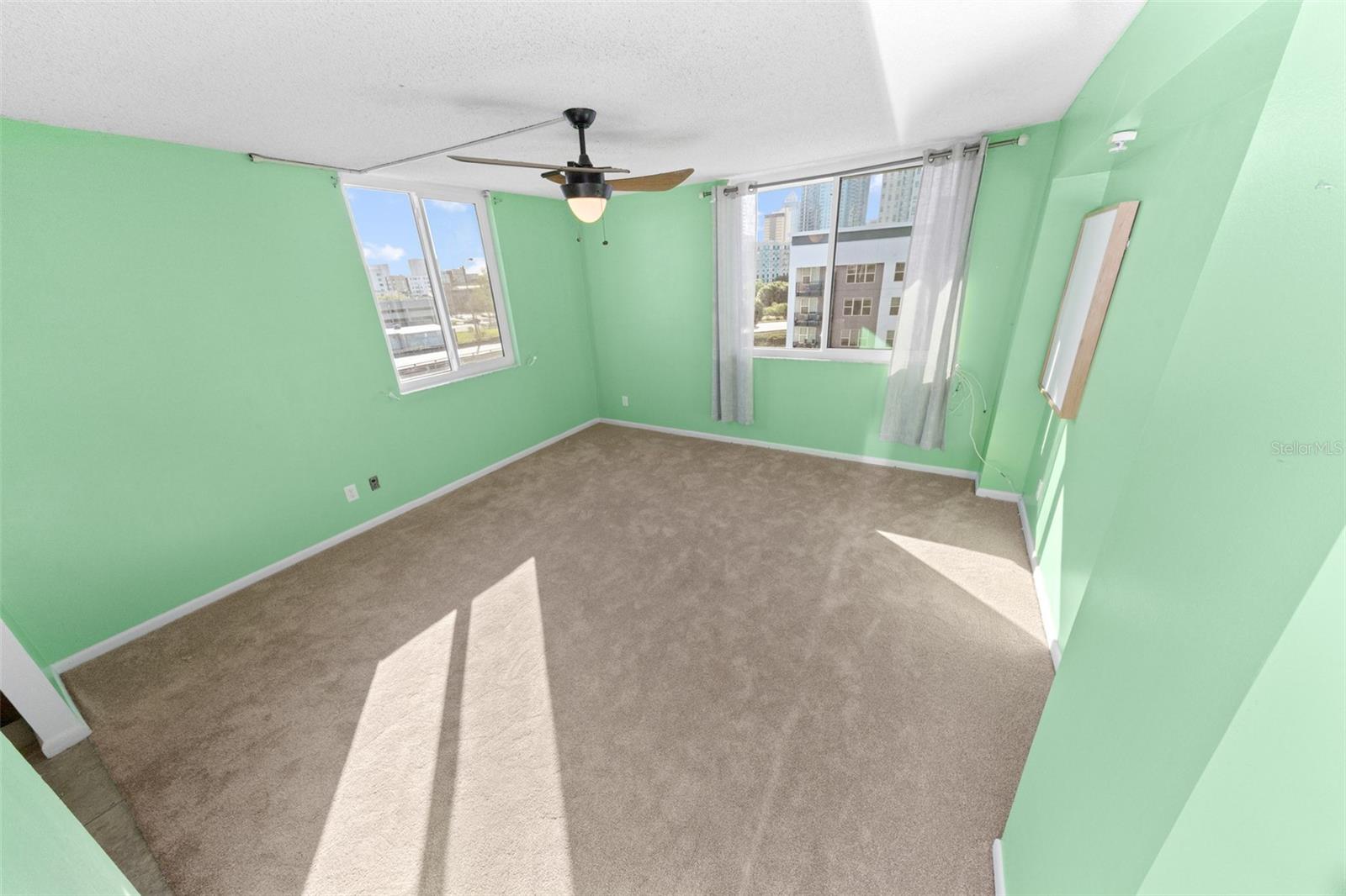 201 W LAUREL ST #701 — photo 11