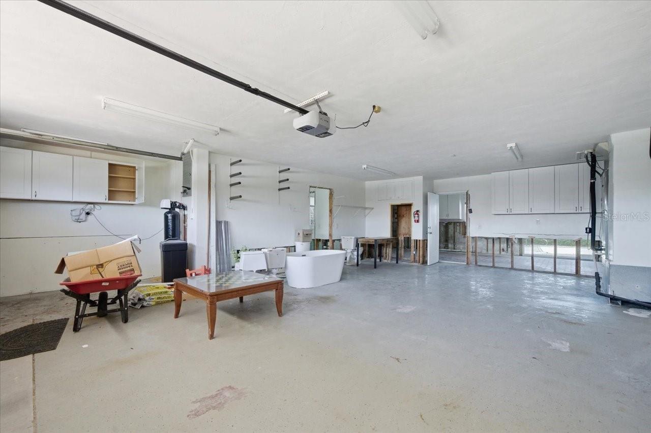 411 55TH AVE — photo 39