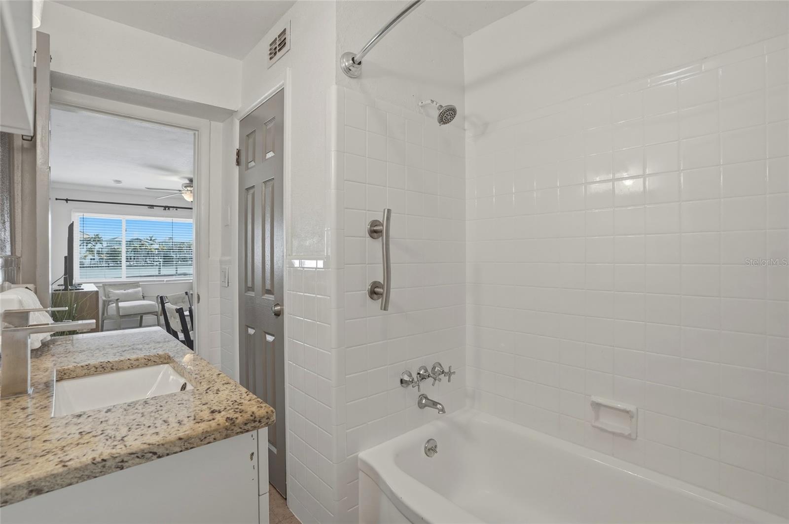 2605 BAY BLVD — photo 45