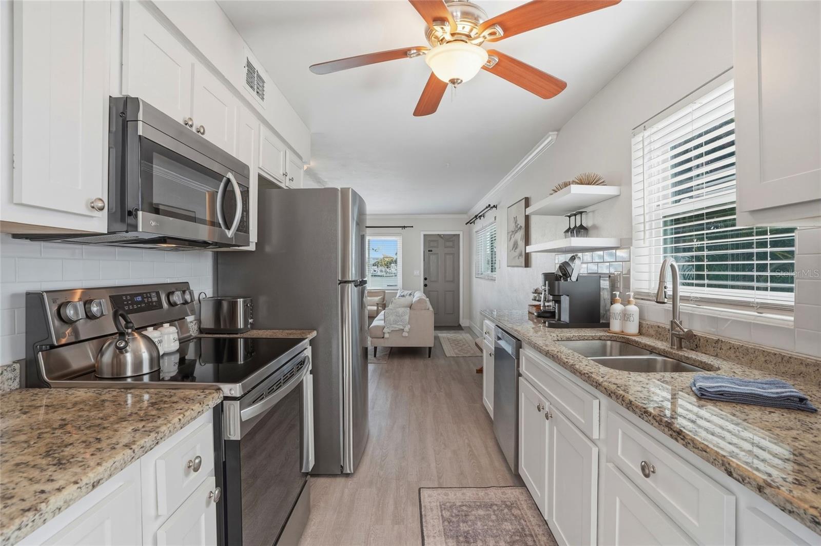 2605 BAY BLVD — photo 34