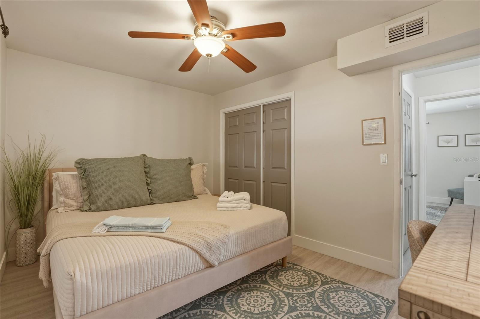 2605 BAY BLVD — photo 48