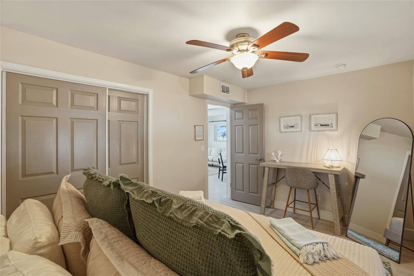 2605 BAY BLVD — photo 47