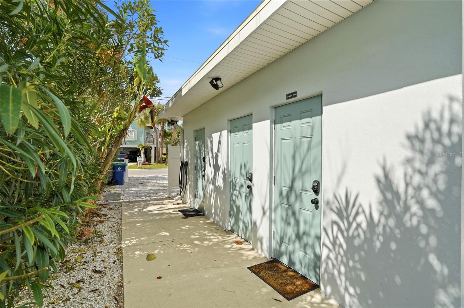 2605 BAY BLVD — photo 76