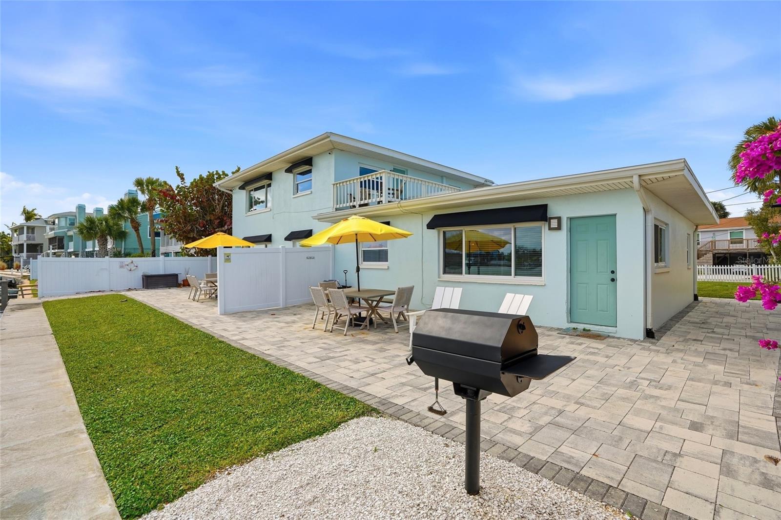 2605 BAY BLVD — photo 30