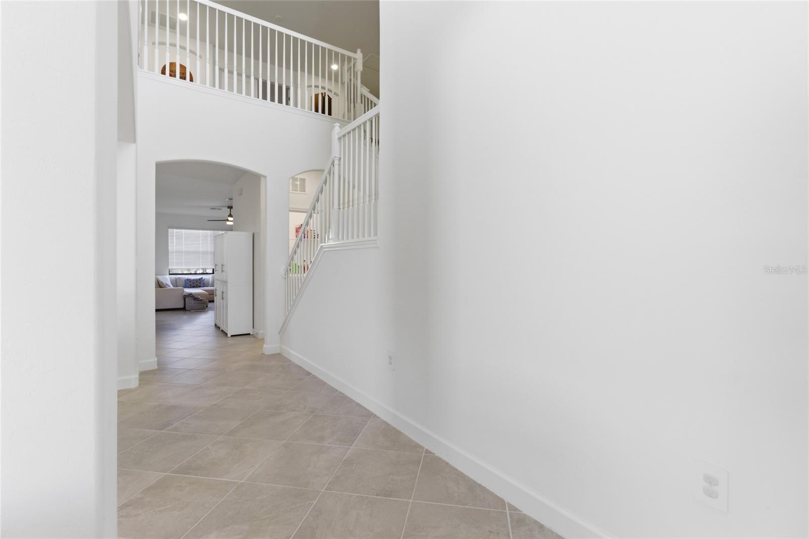 14968 SERENE SHORES LOOP — photo 5