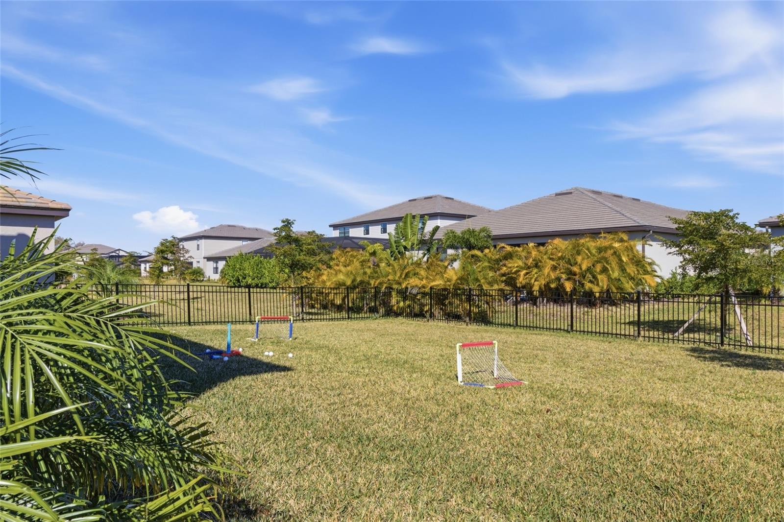 14968 SERENE SHORES LOOP — photo 51