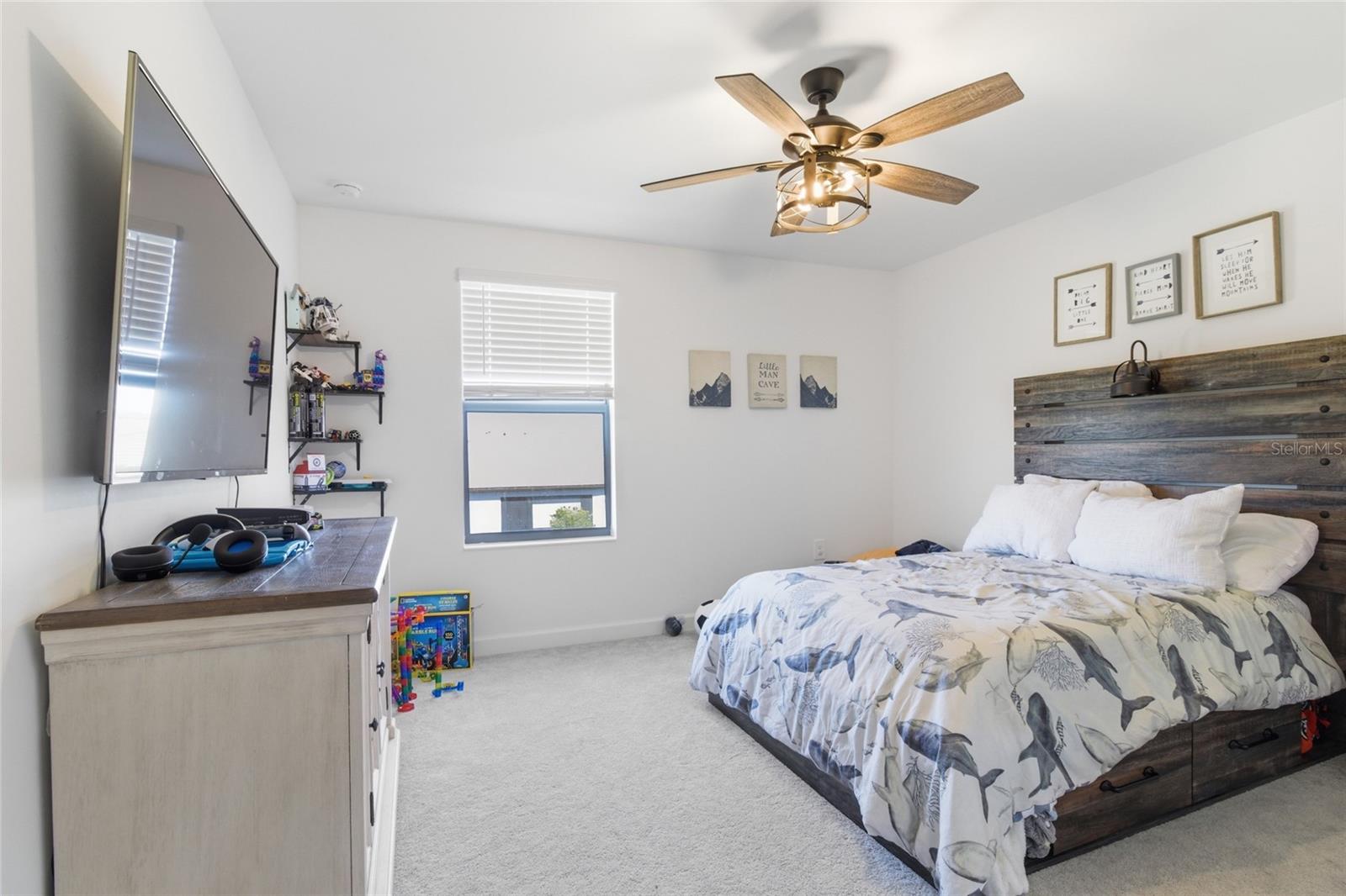 14968 SERENE SHORES LOOP — photo 33