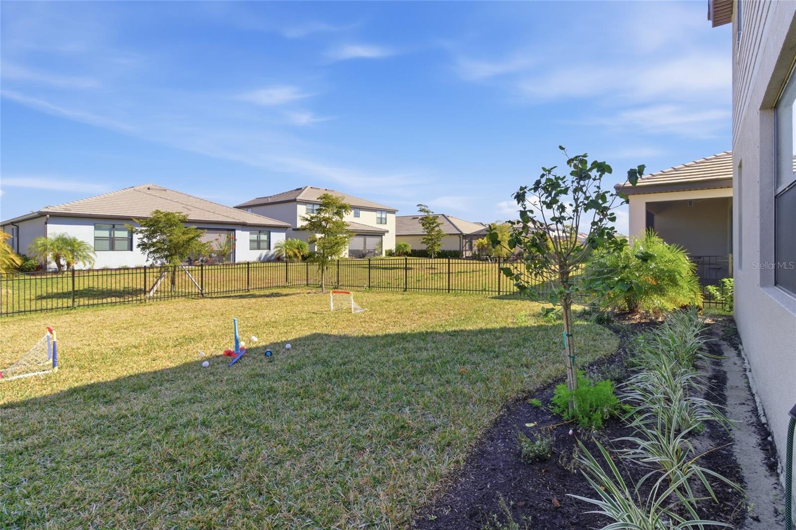 14968 SERENE SHORES LOOP — photo 46