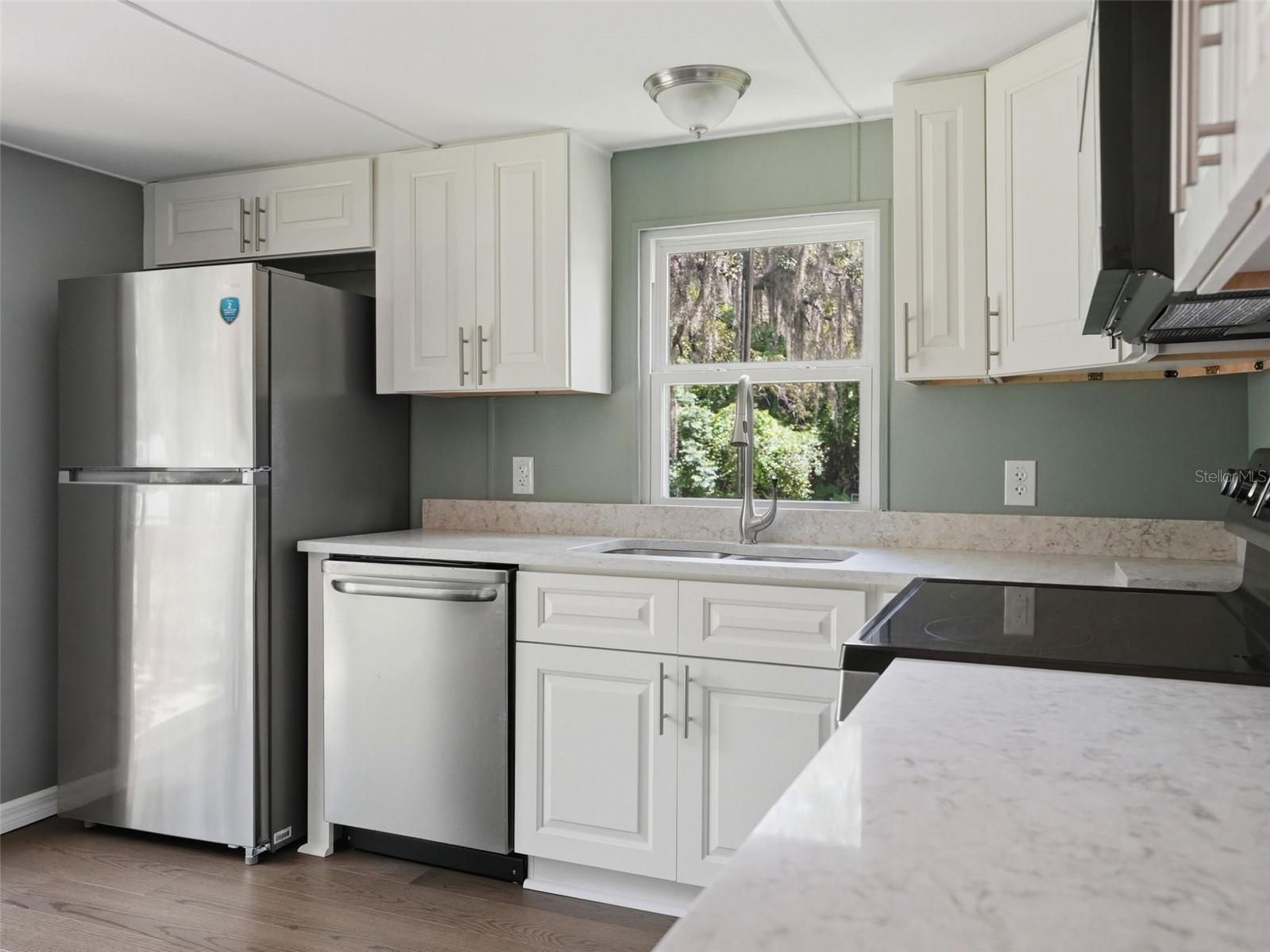 9239 OTTAWA ST — photo 17