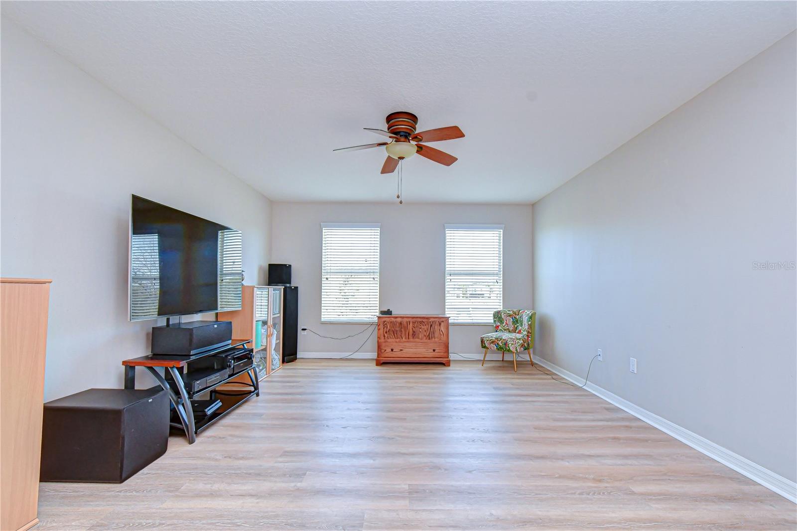 19914 BLUFF OAK BLVD — photo 23