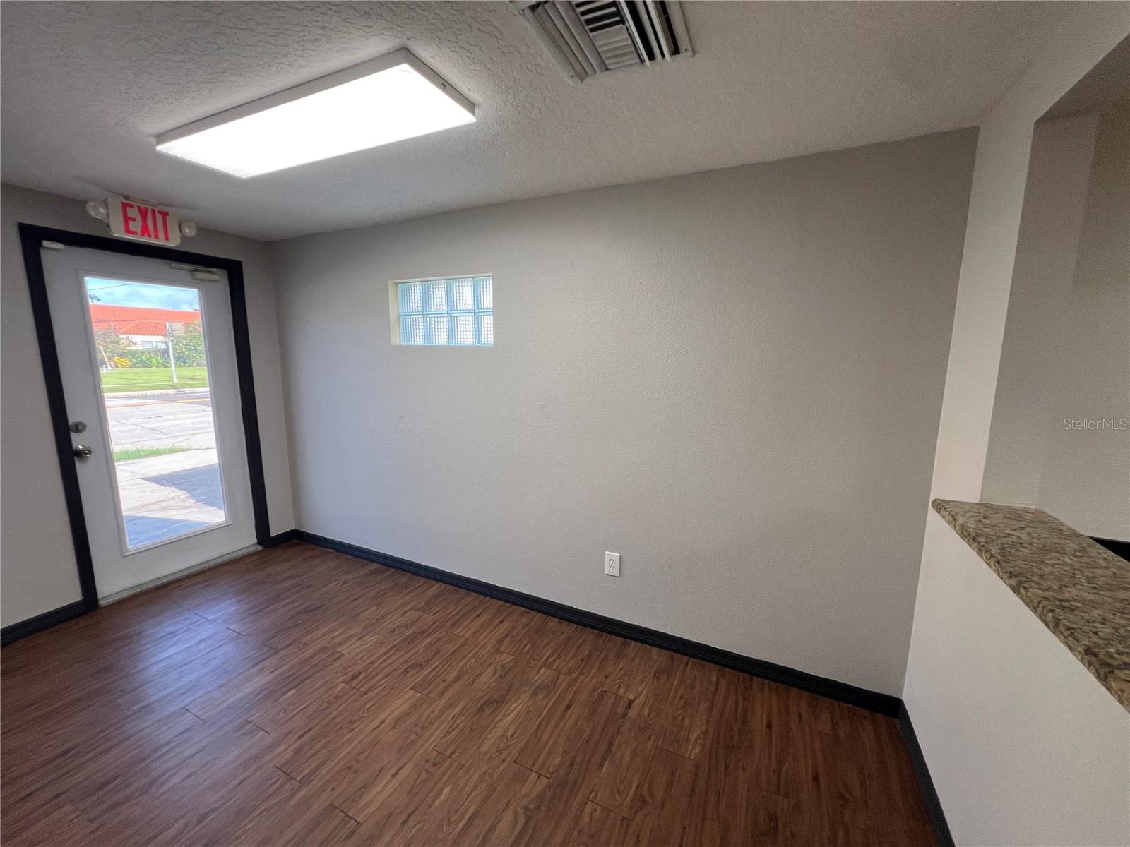 512 S DALE MABRY HWY — photo 11