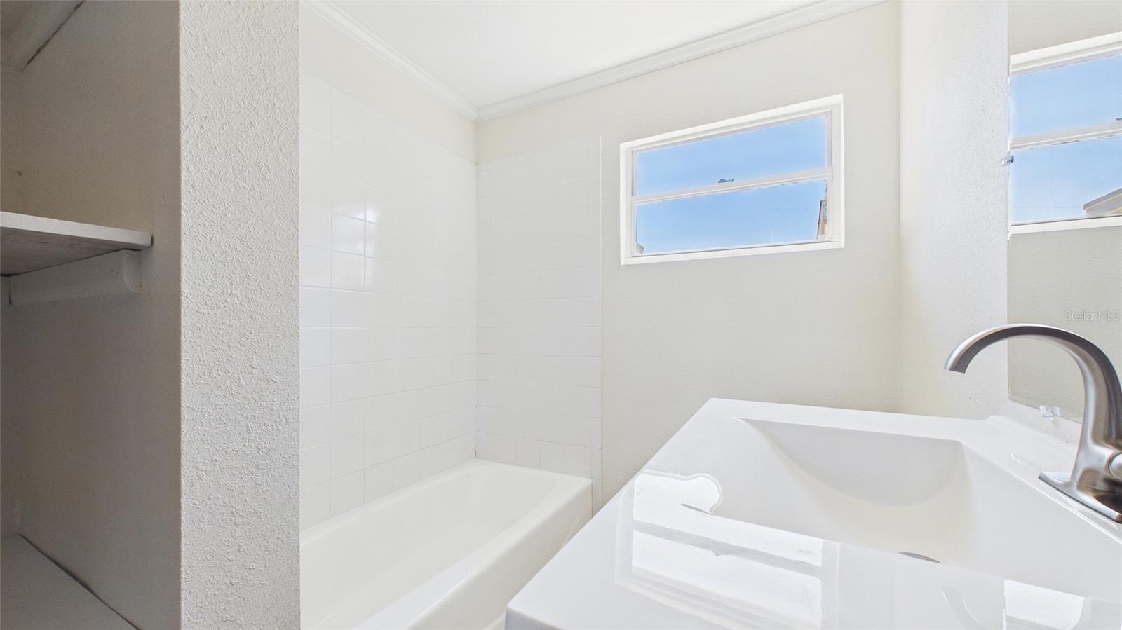 4418 W FAIRVIEW HTS — photo 29