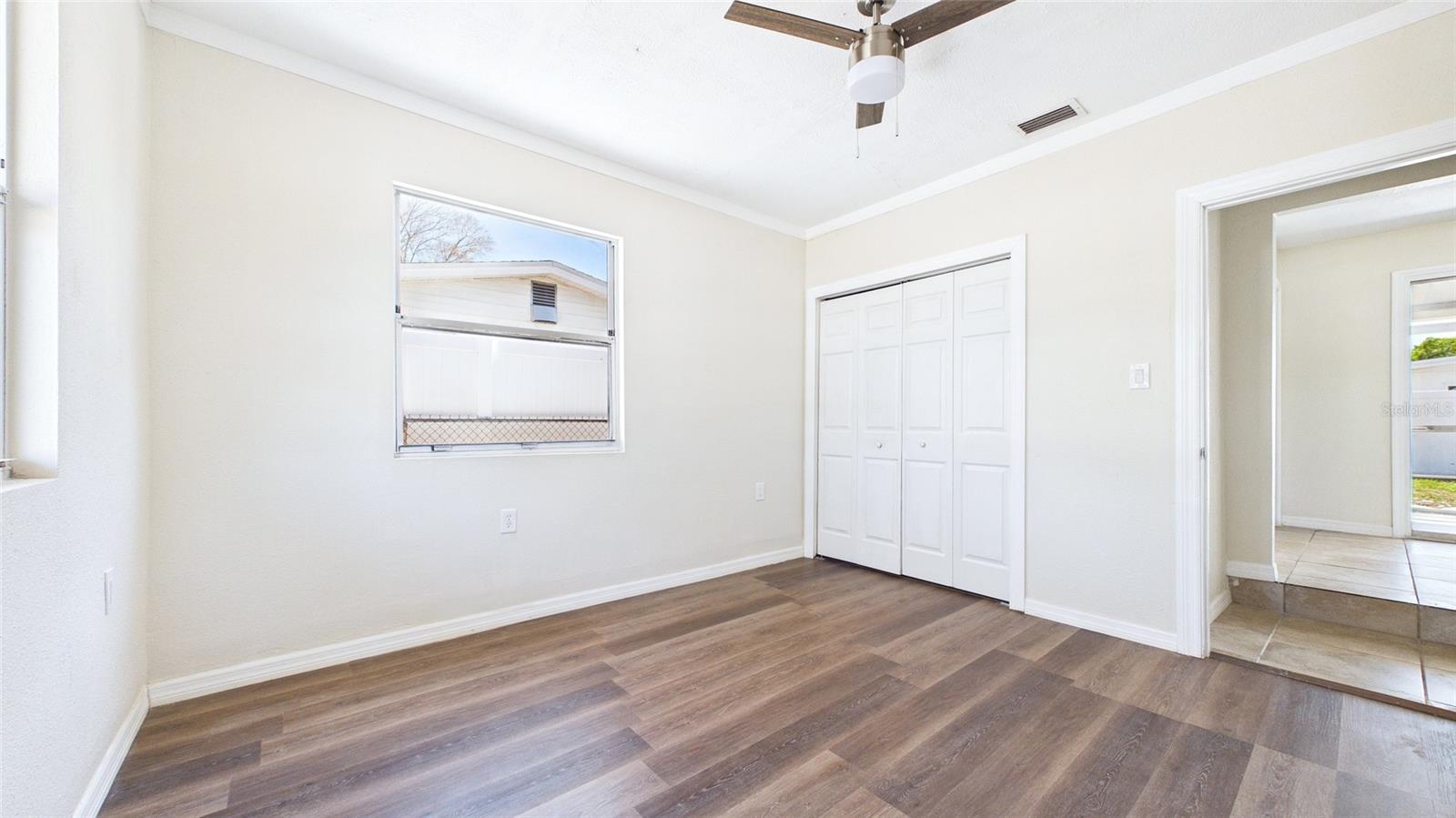 4418 W FAIRVIEW HTS — photo 17