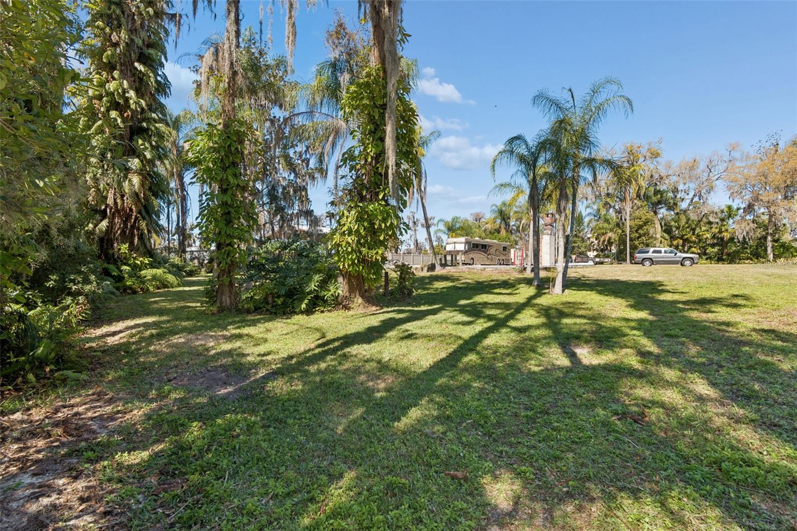 16515 LAKE CHURCH DR — photo 17