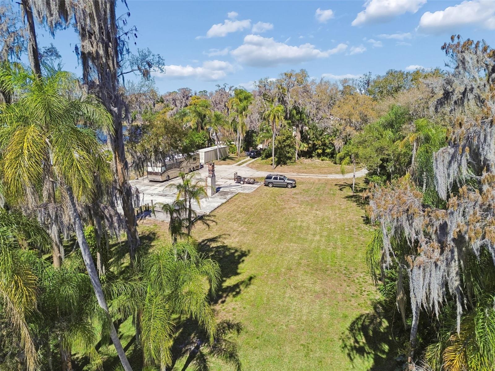 16515 LAKE CHURCH DR — photo 3
