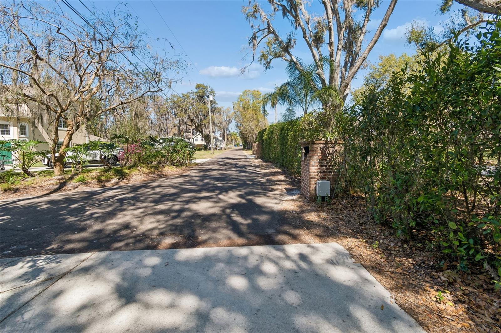 16515 LAKE CHURCH DR — photo 38
