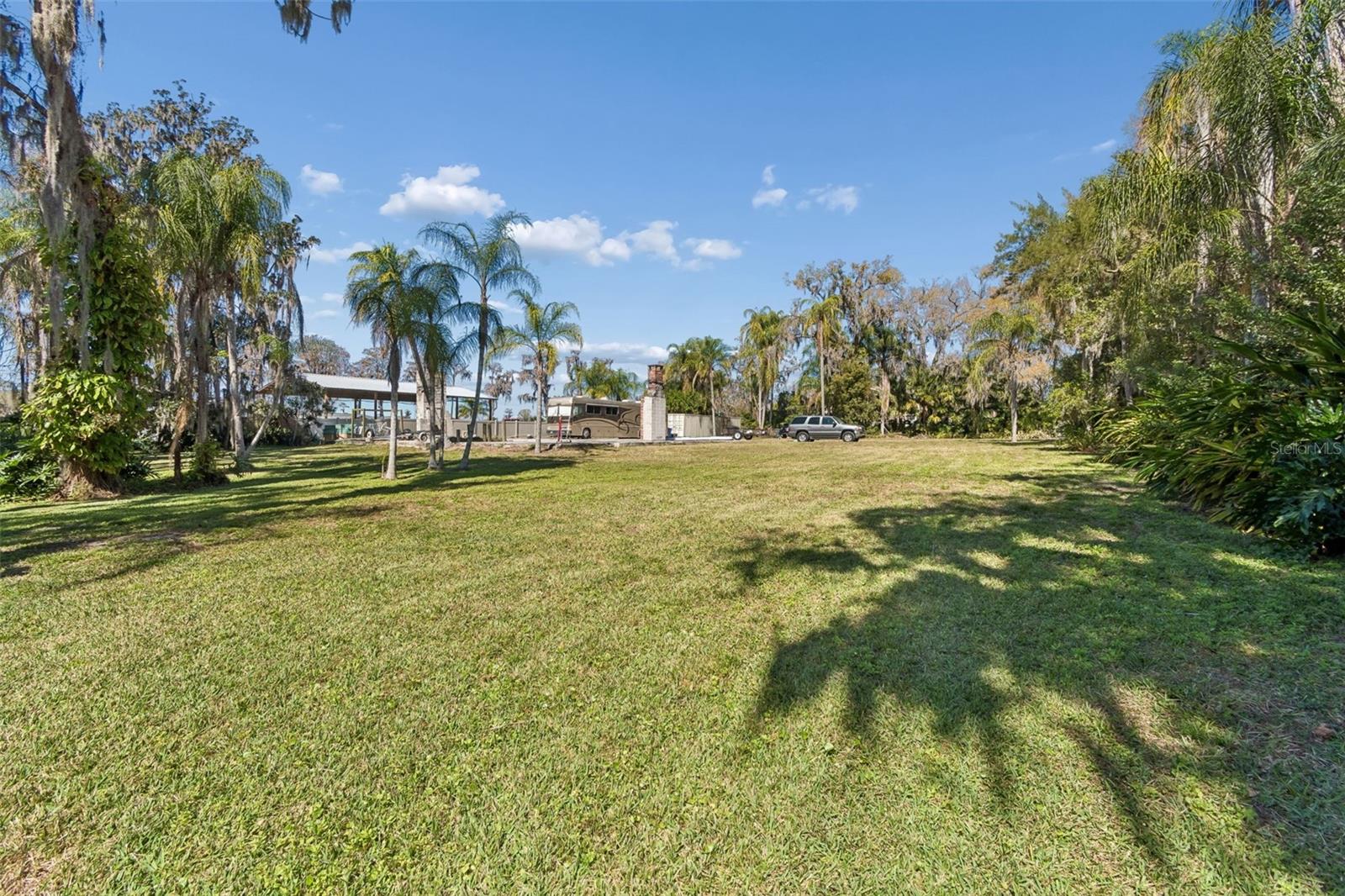 16515 LAKE CHURCH DR — photo 8