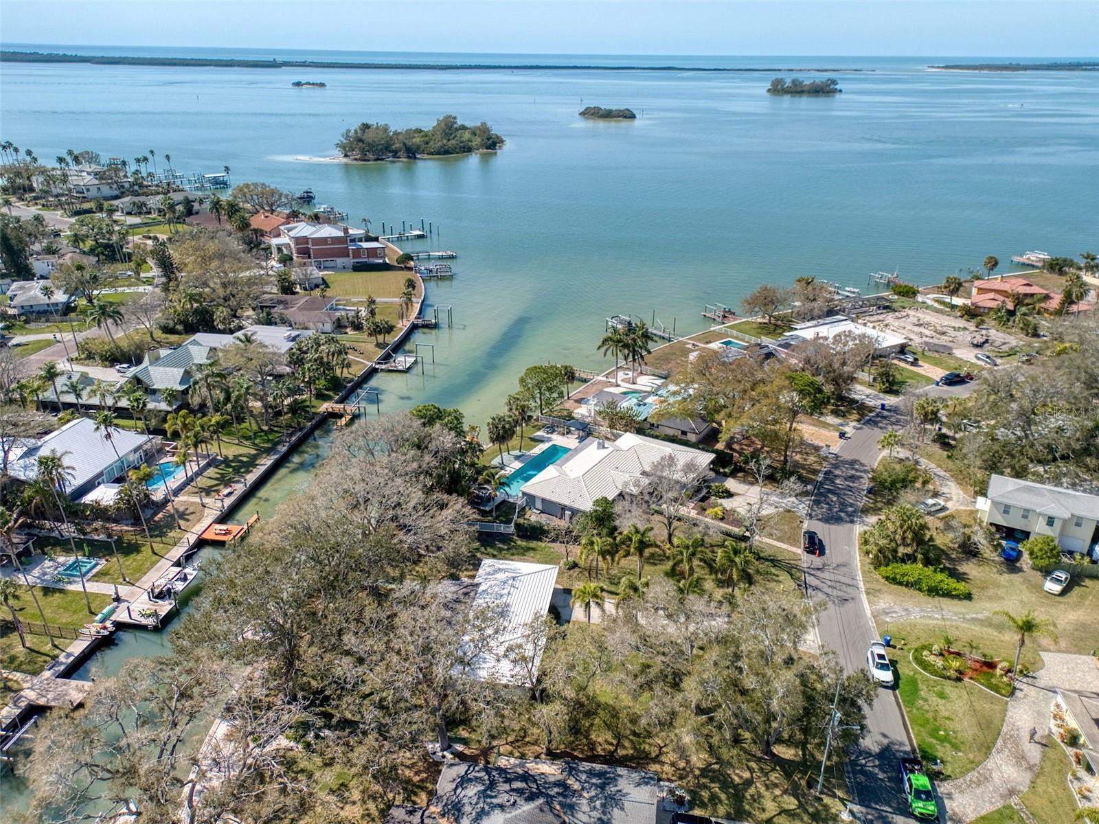 5 SHORE DR — photo 15