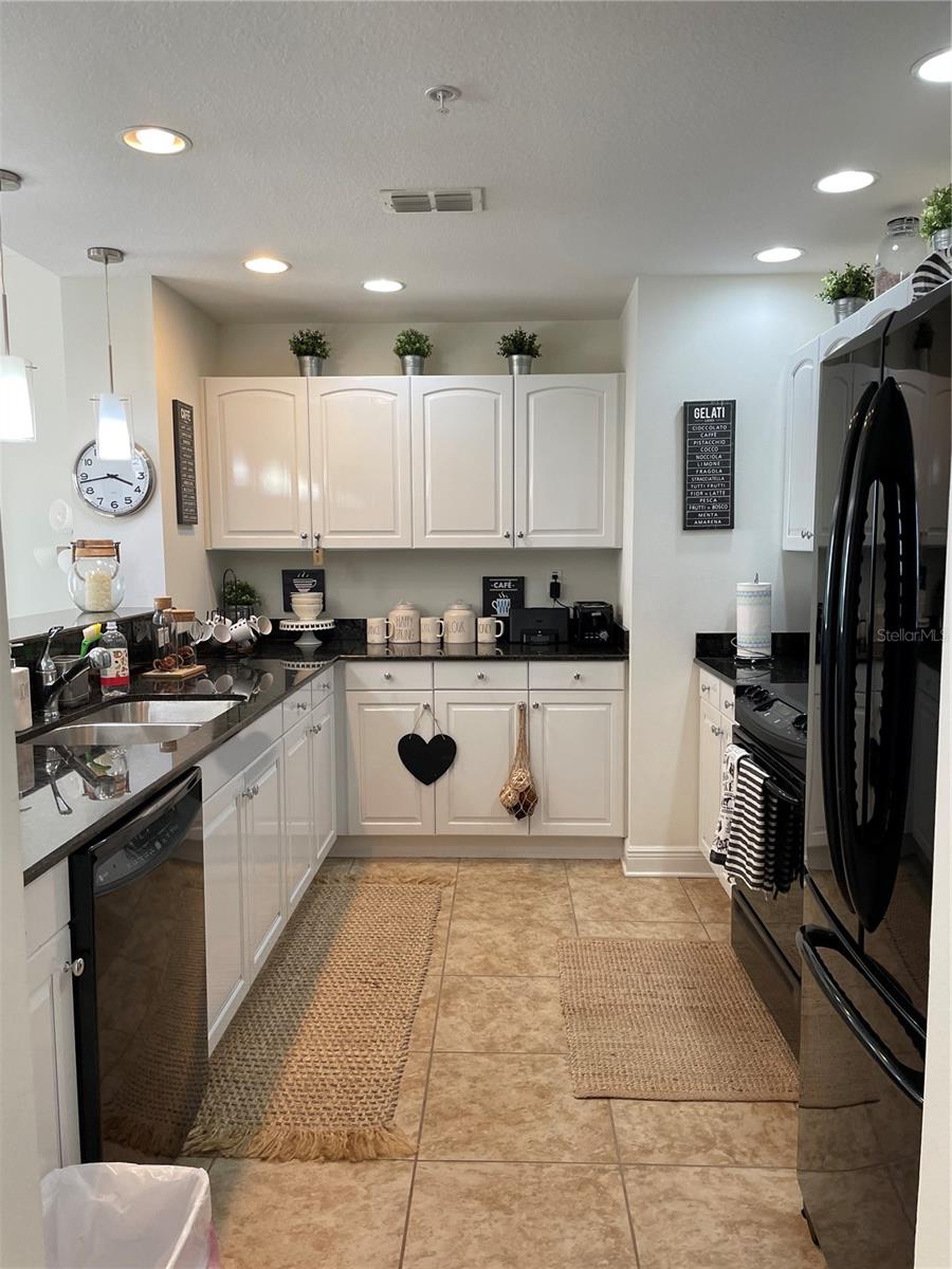 628 CLEVELAND ST #1002 — photo 7