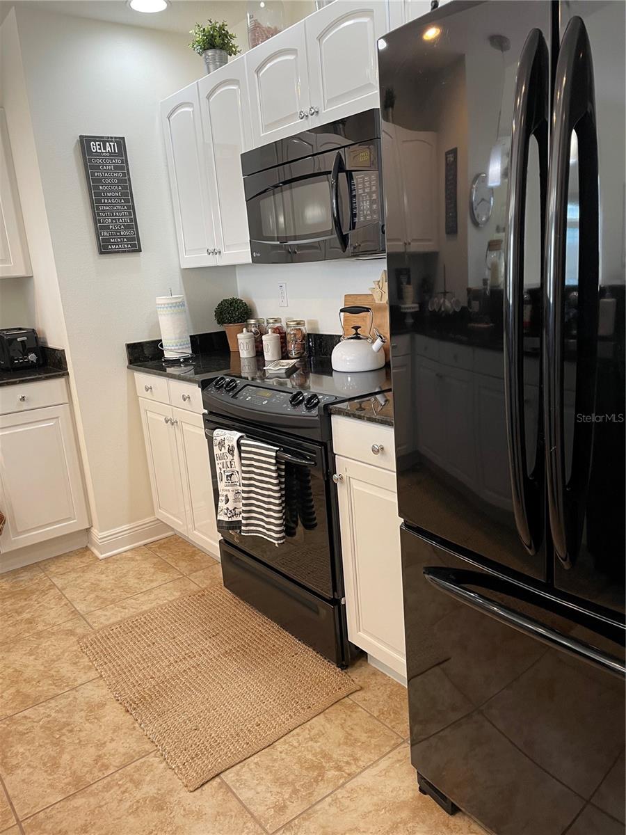 628 CLEVELAND ST #1002 — photo 10