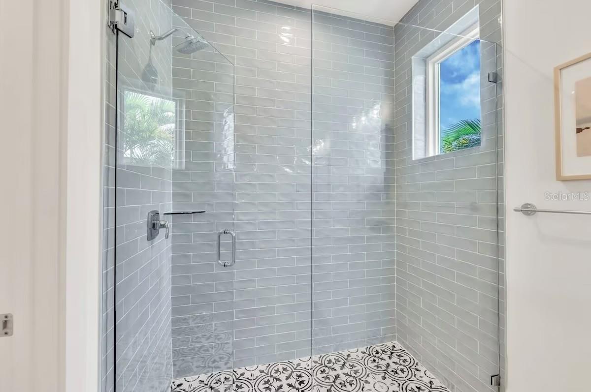 2403 AVENUE C — photo 31