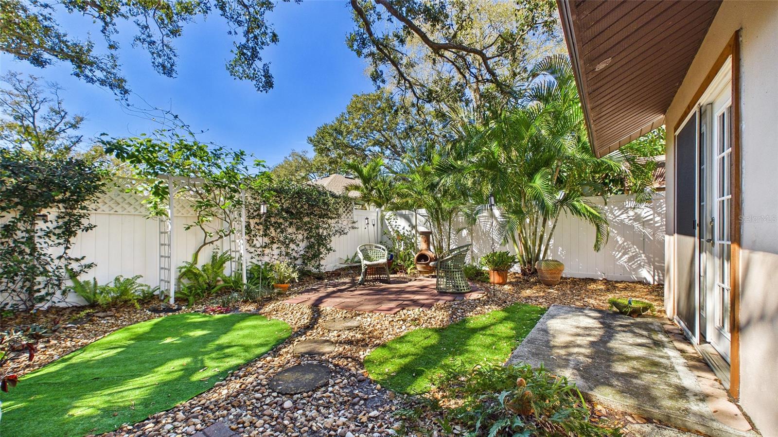 4319 S CAMERON AVE — photo 43