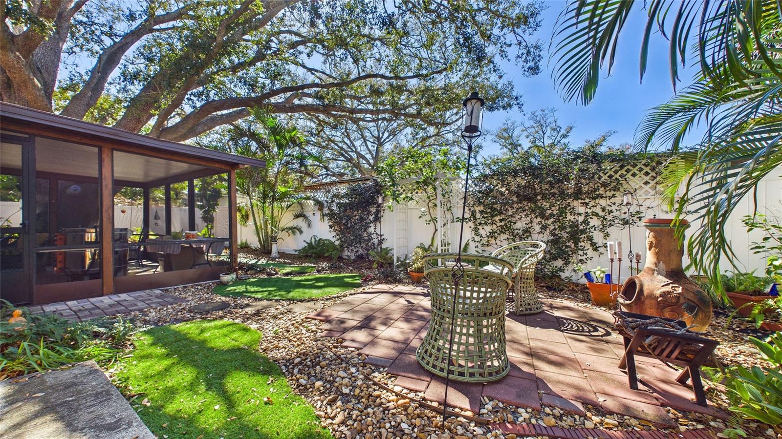 4319 S CAMERON AVE — photo 45