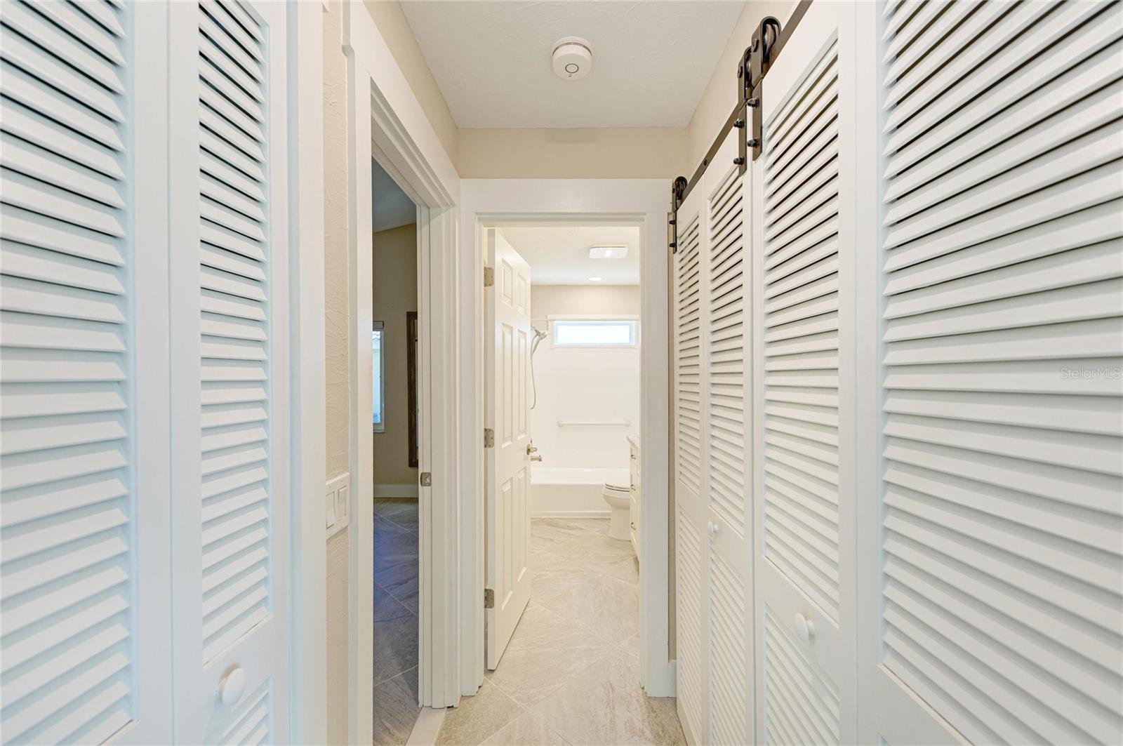 1679 VALLEY DR — photo 51