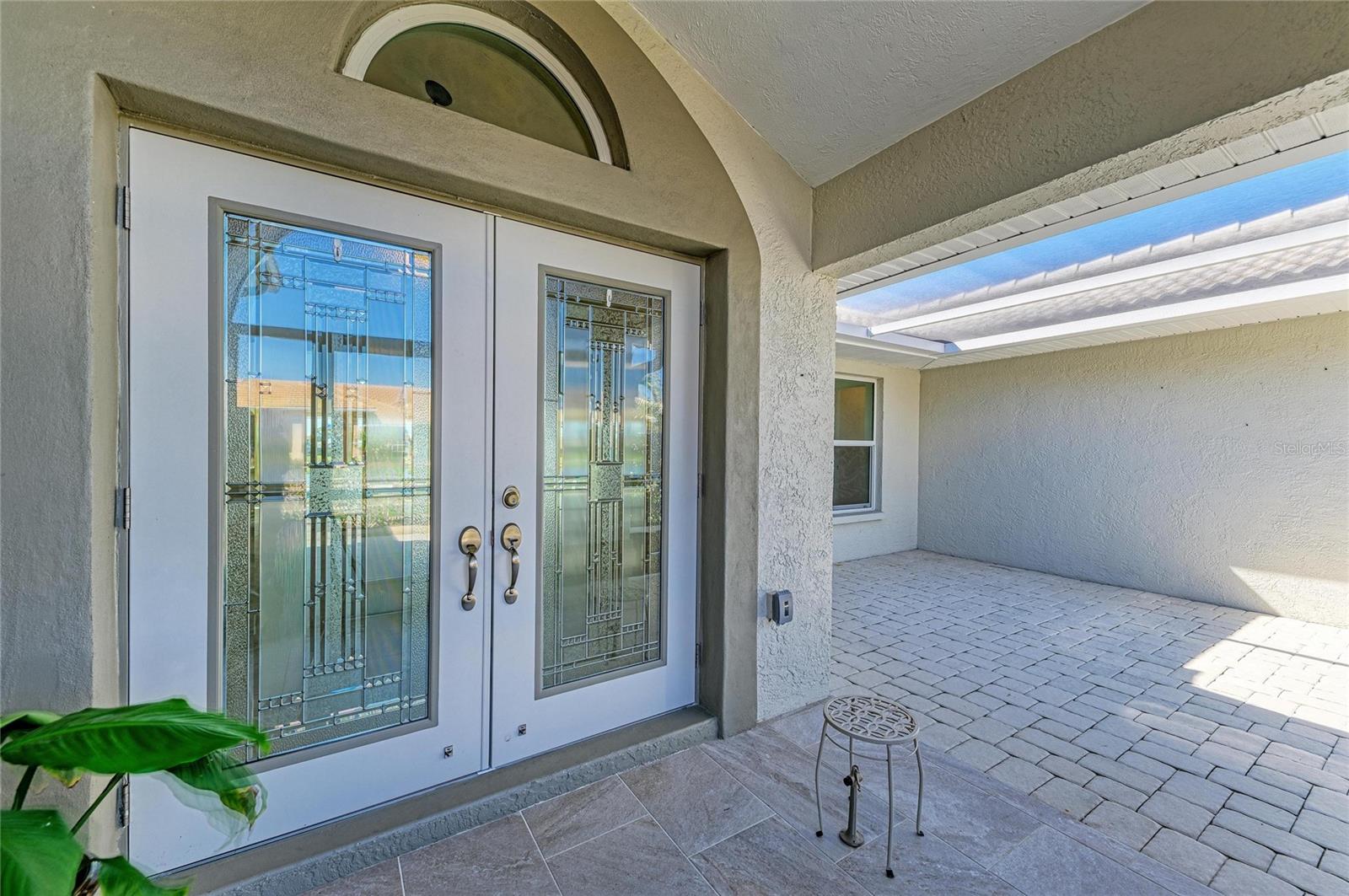 1679 VALLEY DR — photo 11