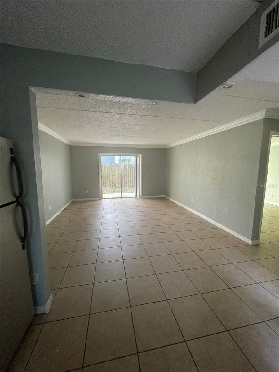 14413 AMERICANA CIR #105 — photo 4