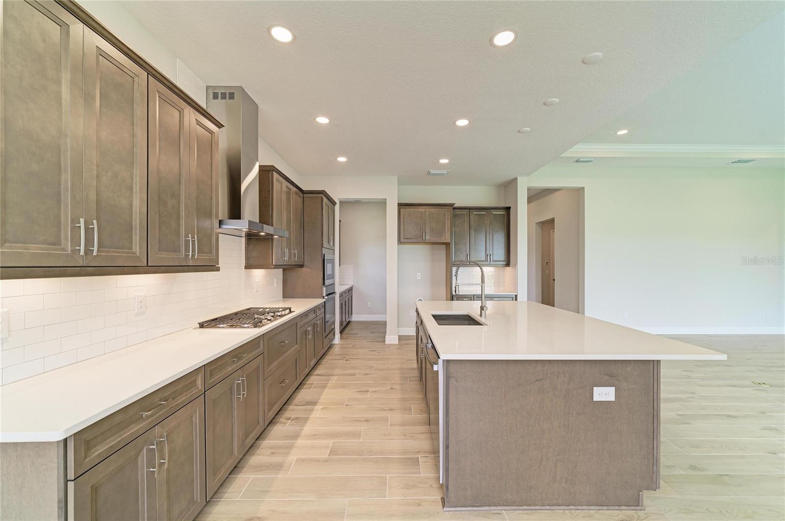 10308 LONGMEADOW AVE — photo 15