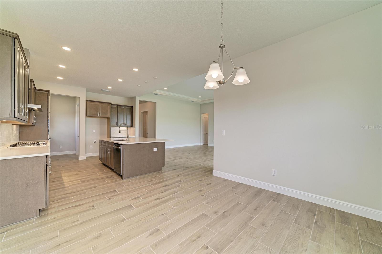 10308 LONGMEADOW AVE — photo 22