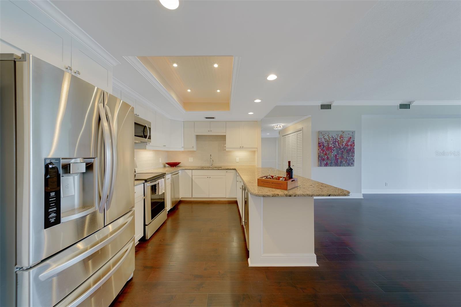 8 BELLEVIEW BLVD #308 — photo 6