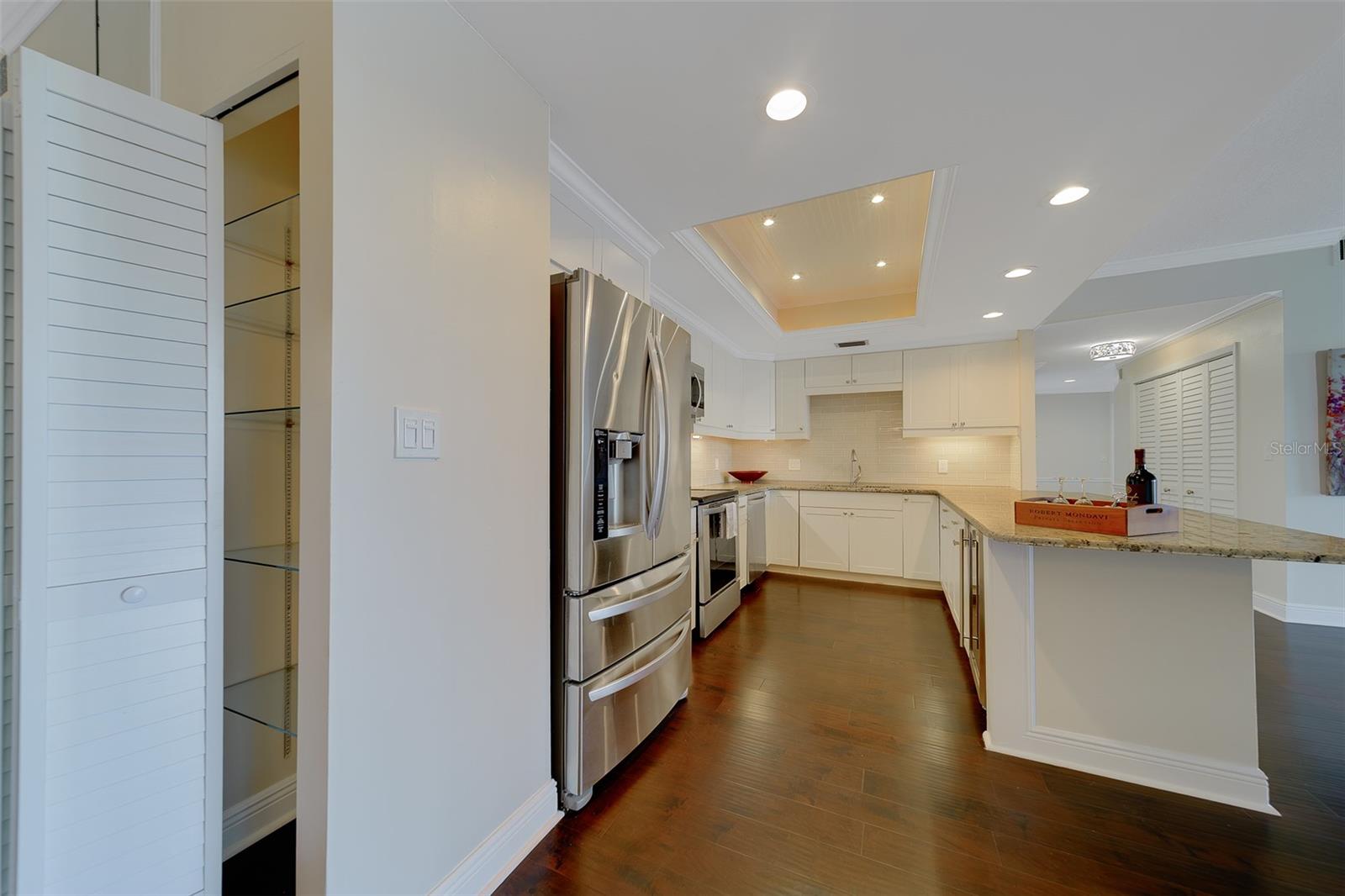 8 BELLEVIEW BLVD #308 — photo 10