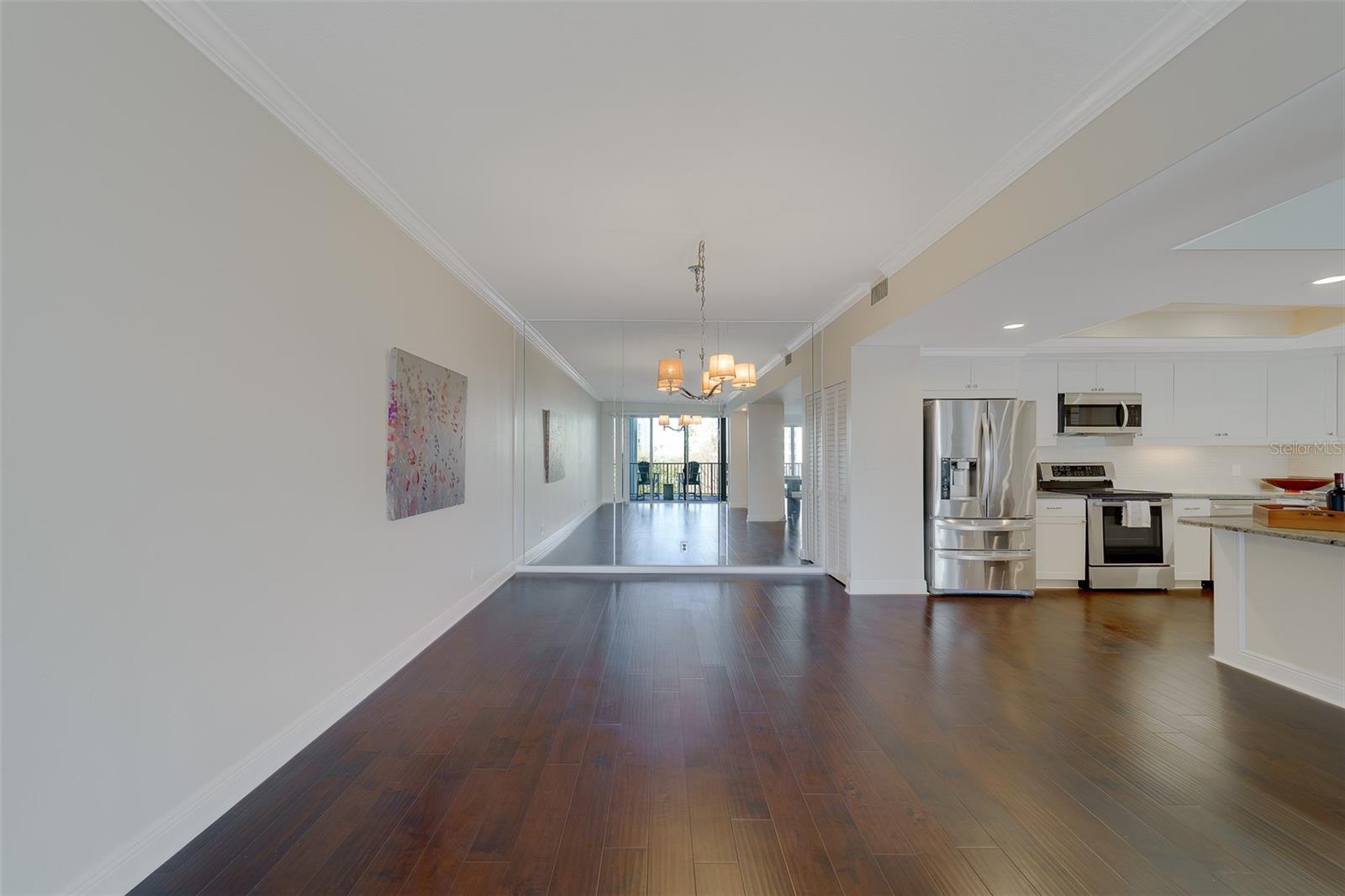 8 BELLEVIEW BLVD #308 — photo 11
