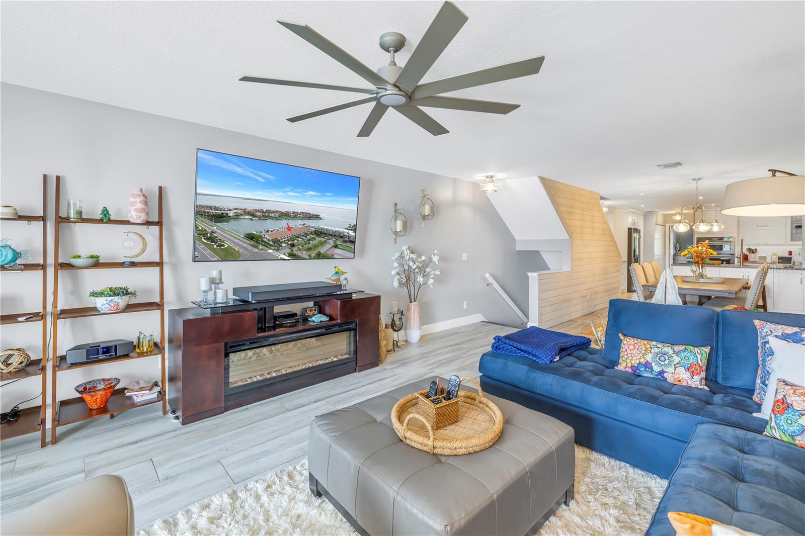 117 YACHT CLUB LN — photo 19
