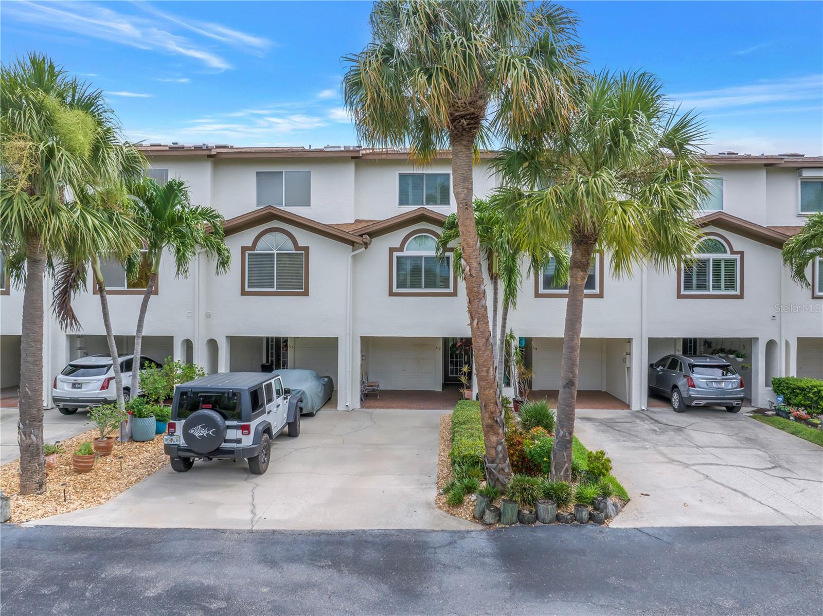 117 YACHT CLUB LN — photo 3