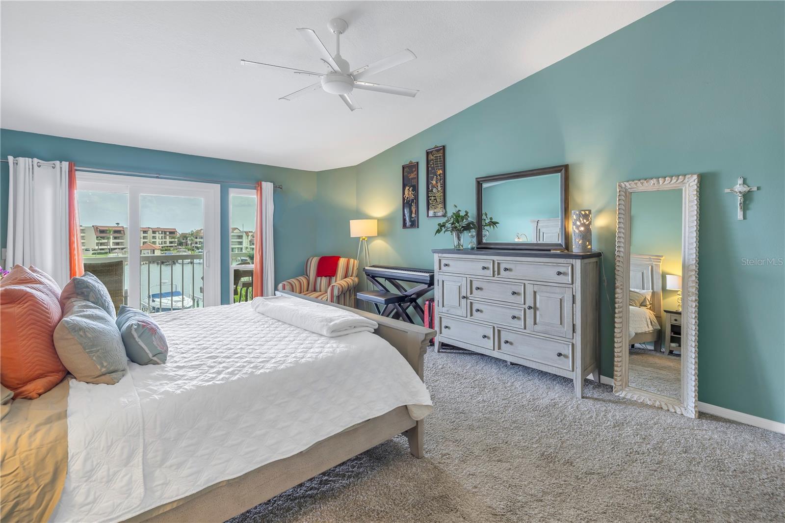 117 YACHT CLUB LN — photo 35