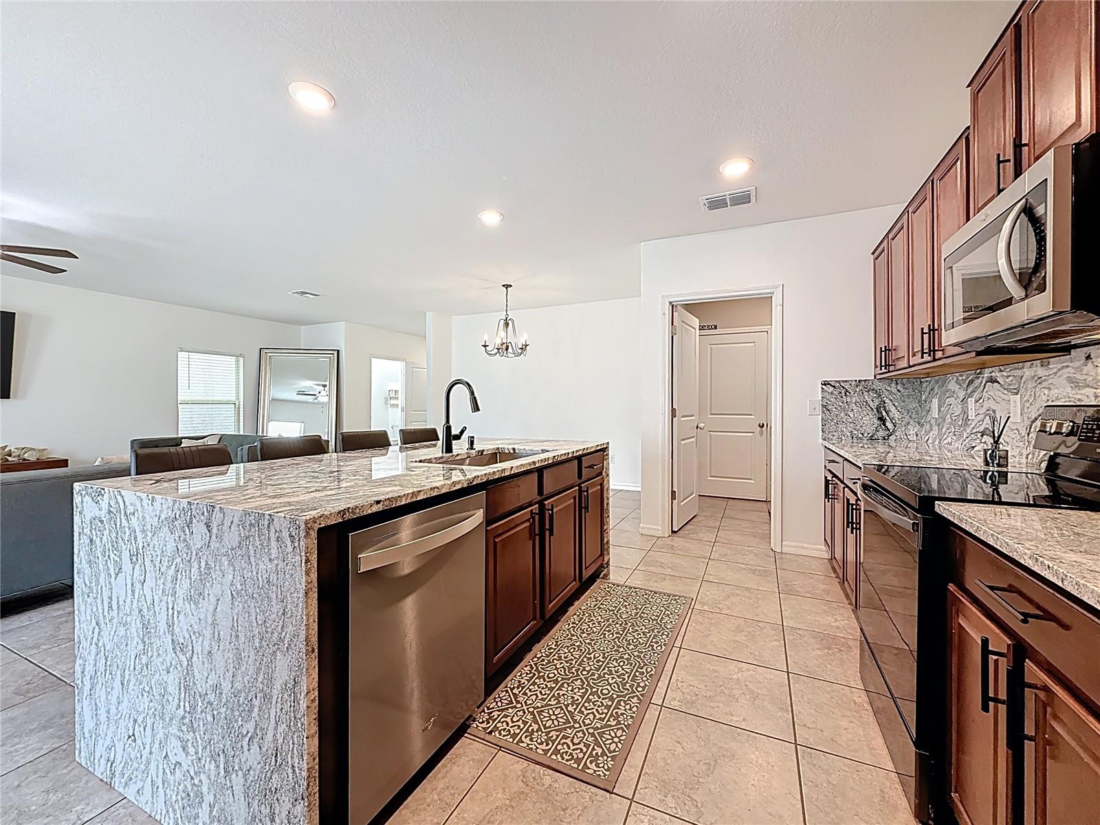 12728 LEMON PEPPER DR — photo 21