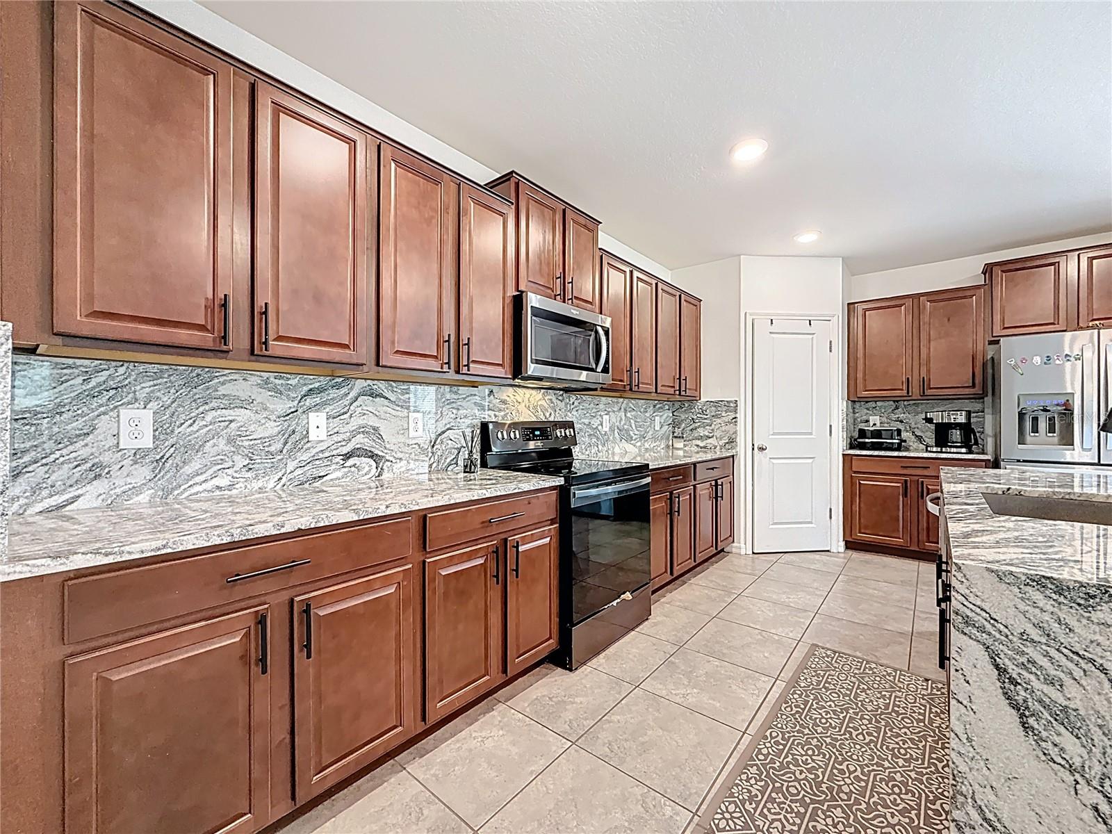 12728 LEMON PEPPER DR — photo 17