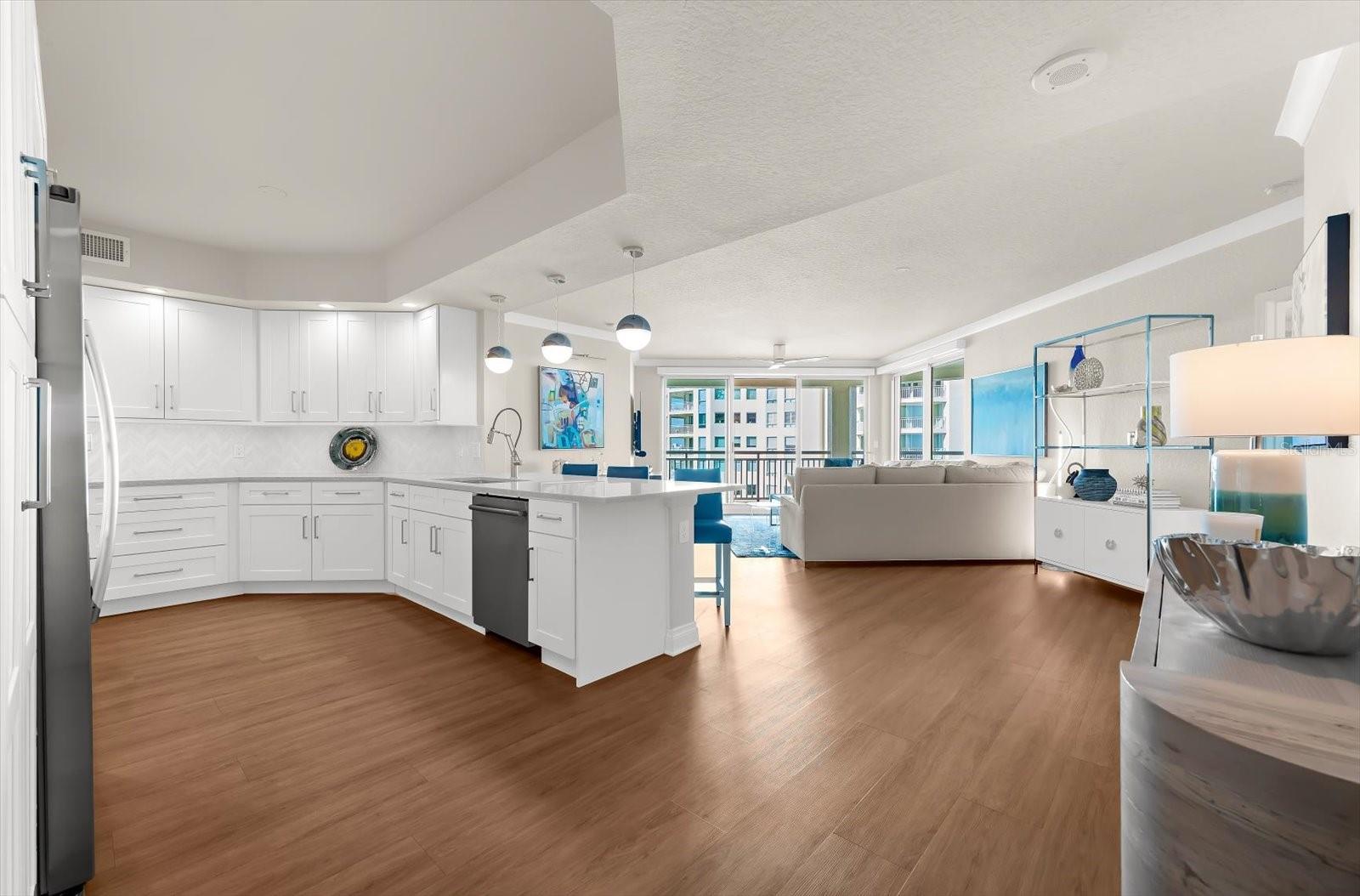 1180 GULF BLVD #1504 — photo 3